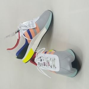 NWT Adidas SL Andridge Mutilcolored Sneakers